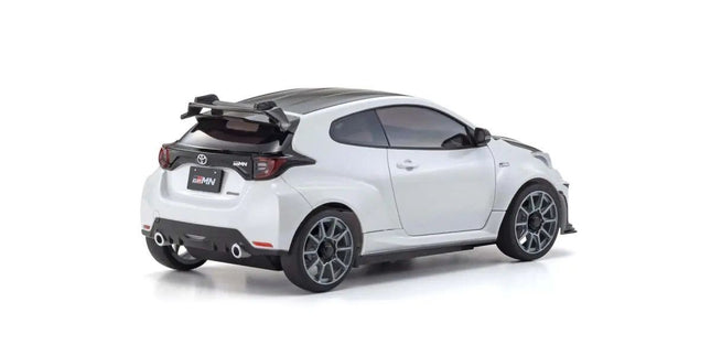 Kyosho MINI-Z AWD Toyota GRMN YARIS CIRCUIT PACKAGE White Pearl 32640PW New!!