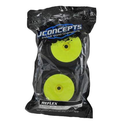 JConcepts Reflex 4.0" Pre-Mounted 1/8th Truggy Tires (2) (Yellow)  Green 3125-22