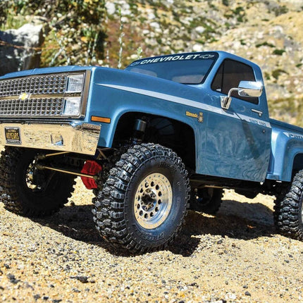 Axial SCX10 III Pro-Line 1982 Chevy K10 RTR 4WD Rock Crawler AXI03029
