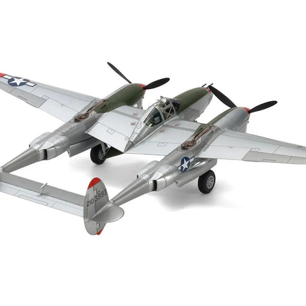 Tamiya Lockheed P-38 J Lightning 1/48 Model Airplane Kit TAM61123