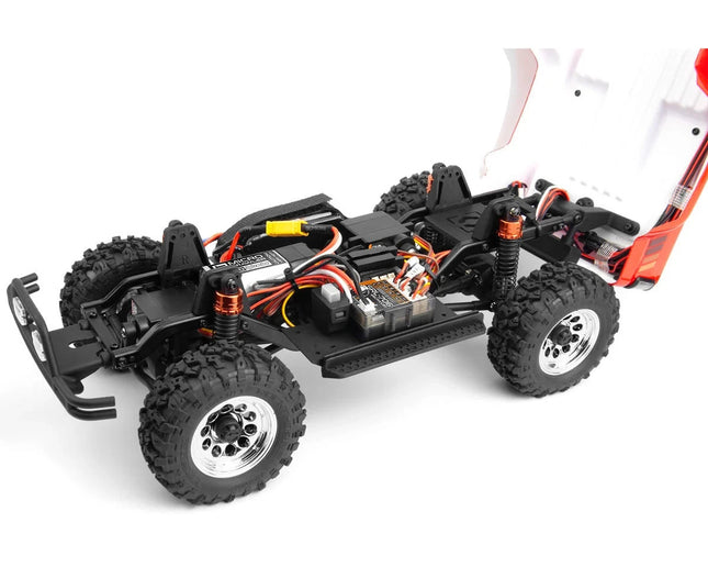 HPI Venture18 Brushed 1985 Toyota Hilux SR5 1/18 RTR 4WD HPI160801