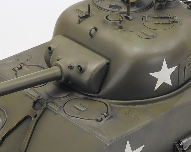 Tamiya 1/16 M4 Sherman 105mm Howitzer Scale Electric RC Tank TAM56048