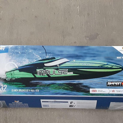 Pro Boat Impulse 32" Deep-V RTR Brushless Boat White/Red PRB08037T2 New!!