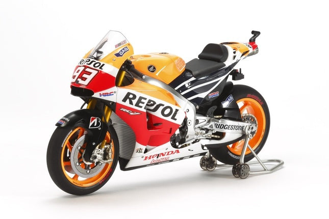 Tamiya 1/12 Repsol Honda RC213V '14 Motorcycle Model Kit TAM14130
