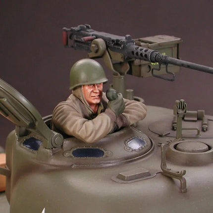 Tamiya 1/16 M4 Sherman 105mm Howitzer "Full Option" Radio Control Tank Kit