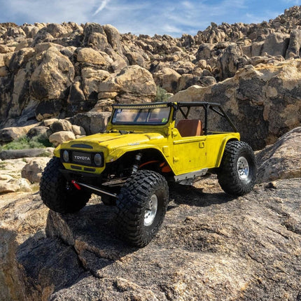 Axial SCX10 III V2 1/10 4WD Scale Rock Crawler Builders Kit AXI2755