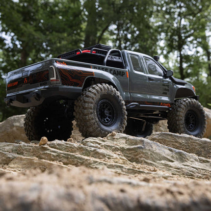 Axial 1/10 SCX10 III Base Camp 4X4 Rock Crawler Brushed RTR, Gray AXI1375T2