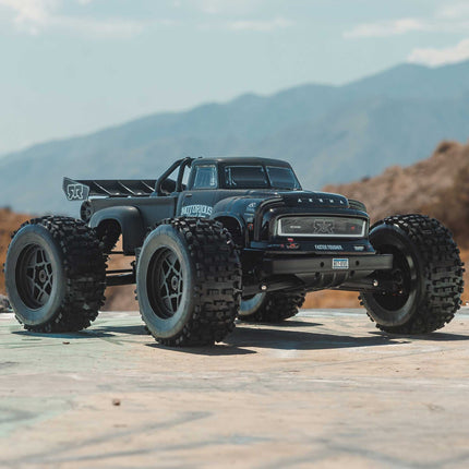 Arrma 1/8 NOTORIOUS 6S V6 4X4 BLX Brushless Stunt Truck RTR, Black ARA8611V6T1