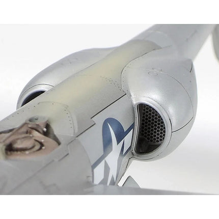 Tamiya Lockheed P-38 J Lightning 1/48 Model Airplane Kit TAM61123