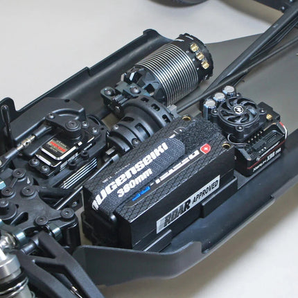 Mugen Seiki MBX8TR ECO 1/8 Off-Road Competition Electric Truggy Kit MUGE2030