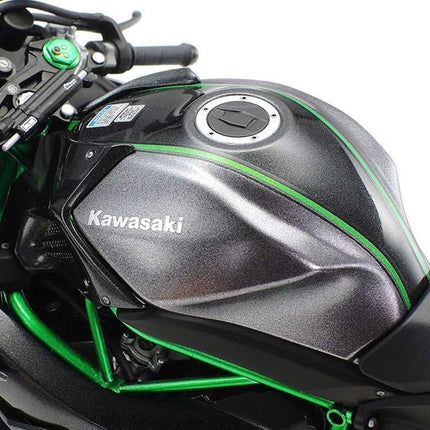 Tamiya 1/12 Kawasaki Ninja H2 Carbon Motorcycle Model Kit TAM14136