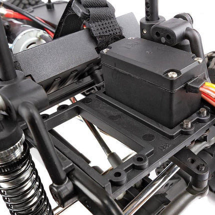 Element RC Enduro Bushido Trail Truck 4X4 RTR 1/10 Rock Crawler White ASC40118