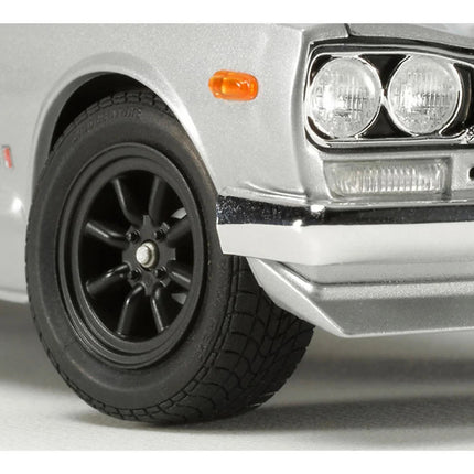 Tamiya 1/24 Nissan Skyline 2000 GTR Street Custom Plastic Model Kit TAM24335