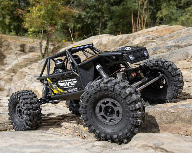 Axial UTB10 Capra 1.9 4WS Unlimited Trail Buggy 1/10 RTR 4WD Rock Crawler Yellow