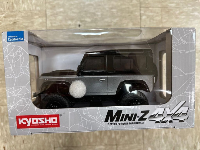 Kyosho MINI-Z 4×4 RTR Land Rover Defender 90 Autobiography Gray/Black KYO32526GM