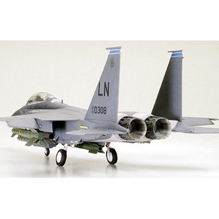 Tamiya 1/32 F-15E Strike Eagle Plastic Model Kit [TAM60312]