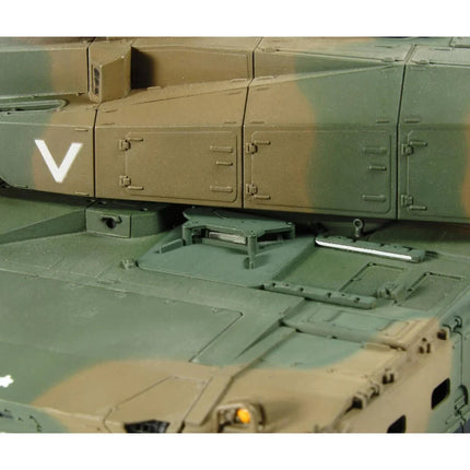 Tamiya 1/35 JGSDF Type 10 Tank Plastic Model Kit w/Def Pe Parts TAM25173