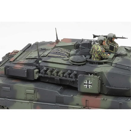 Tamiya 1/35 Leopard 2 A7V Tank Plastic Model Kit TAM35387