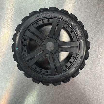 Ex-King Cobra 1/8 Buggy Claw Rim Black Pre-Mounted Medium Belted Tires