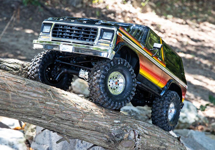 Traxxas TRX-4® 1/10 Trail Crawler Truck w/1979 Bronco Clipless Body (Red) w/TQi™ 2.4GHz Radio TRA82246-4