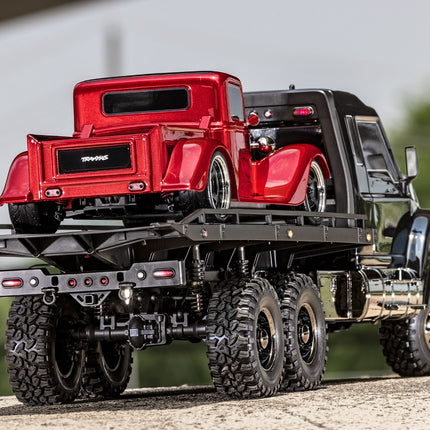 Traxxas TRX-6 1/10 6x6 Ultimate RC Hauler Flatbed Tow Truck w/TQi 2.4GHz Radio & Pro Scale Winch TRA88086-84-BLK