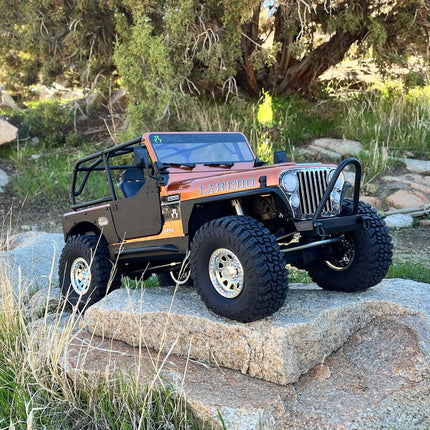 Axial SCX10 III Jeep CJ-7 V2 1/10 RTR 4WD Brushed Rock Crawler (Copper) w/2.4GHz Transmitter AXI03008V2T2