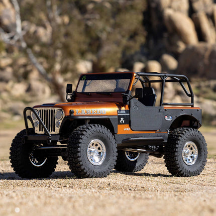 Axial SCX10 III Jeep CJ-7 V2 1/10 RTR 4WD Brushed Rock Crawler (Copper) w/2.4GHz Transmitter AXI03008V2T2