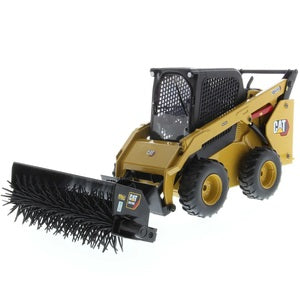 1/16 Scale Cat 272D2 Skid Steer Loader DCM28007