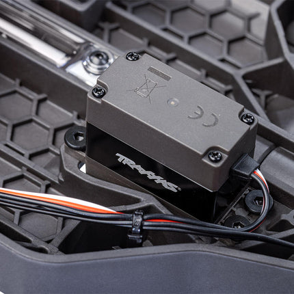 Traxxas Ford Raptor R 4x4 Ultimate VXL Brushless RTR 1/10 4WD Truck w/TQi 2.4GHz Radio TRA101177-4