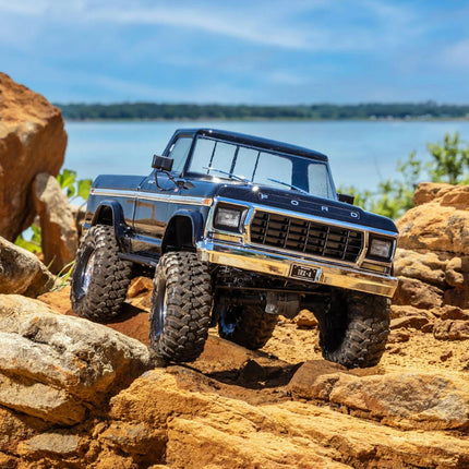 Traxxas 92144-4 TRX-4® 1/10 4WD RTR Scale & Trail® Rock Crawler w/Ford® F-150® Truck Body w/XL-5™ HV ESC & TQ™ 2.4GHz Radio TRA92144-4
