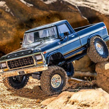 Traxxas 92144-4 TRX-4® 1/10 4WD RTR Scale & Trail® Rock Crawler w/Ford® F-150® Truck Body w/XL-5™ HV ESC & TQ™ 2.4GHz Radio TRA92144-4