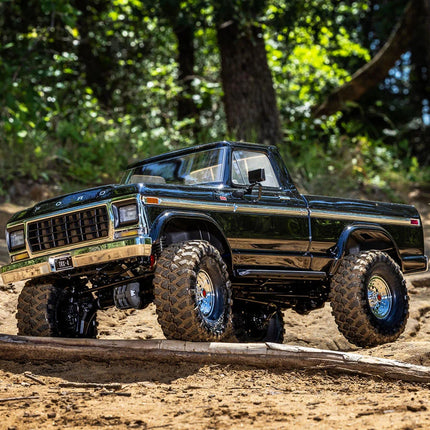 Traxxas 92144-4 TRX-4® 1/10 4WD RTR Scale & Trail® Rock Crawler w/Ford® F-150® Truck Body w/XL-5™ HV ESC & TQ™ 2.4GHz Radio TRA92144-4